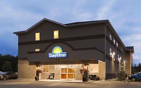 Days Inn By Wyndham Chetwynd